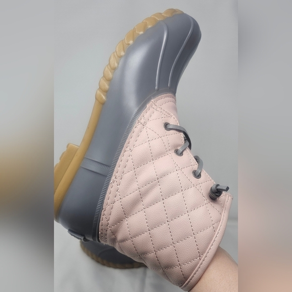 Nautica Dorsay Women's Rain Winter Boots Quilted Rubber Pink Gray Sz 10 Side Zip - Picture 6 of 14